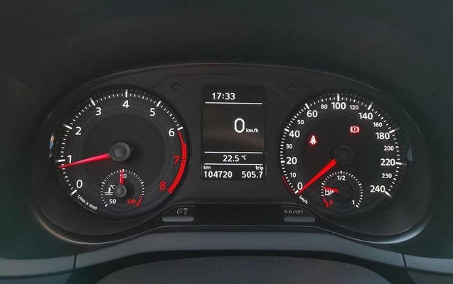 imagem-https://www.socarrao.com.br/sc-vehicle-images-prod/1026425/1789668414325-7997340_16_B_464c7a6d5c.jpeg