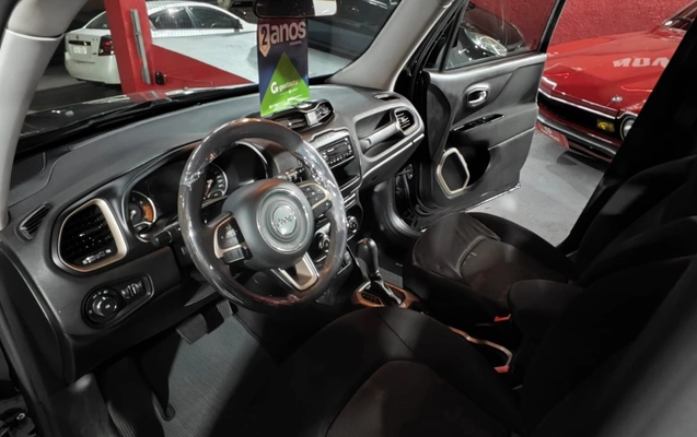 imagem-https://www.socarrao.com.br/sc-vehicle-images-prod/1026559/1776978942624-OTI0MDk1OTAtNDU3Ni00YTg3LWI2NjEtMmE1NmNhMDRjMzliLmpwZw.jpg