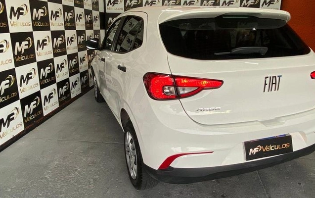 imagem-https://www.socarrao.com.br/sc-vehicle-images-prod/1026627/1788447201256-8004101_3_B_24b4f57e73.jpeg