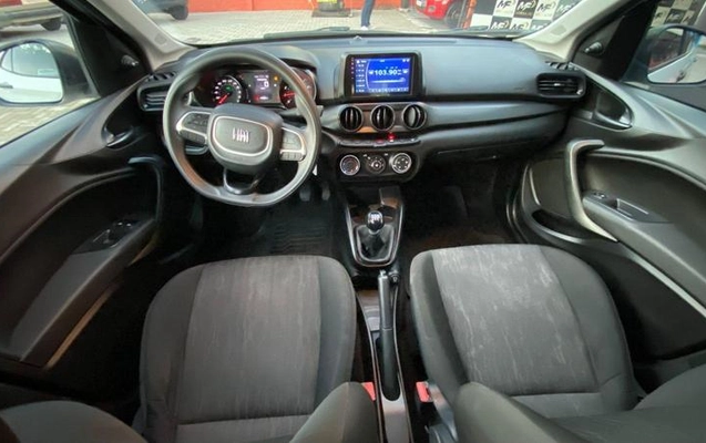 imagem-https://www.socarrao.com.br/sc-vehicle-images-prod/1026627/1788447201281-8004101_15_B_5daf748870.jpeg