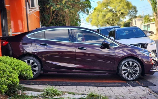 imagem-https://www.socarrao.com.br/sc-vehicle-images-prod/1026659/1788289988887-8021115_8_B_d1ed090af7.jpeg