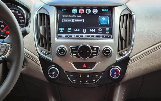 imagem-https://www.socarrao.com.br/sc-vehicle-images-prod/1026659/1788289988903-8021115_14_B_80be7c8776.jpeg