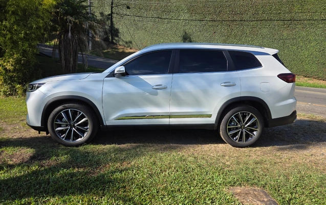 imagem-https://www.socarrao.com.br/sc-vehicle-images-prod/1026660/1776988971401-MDEuanBn.jpg