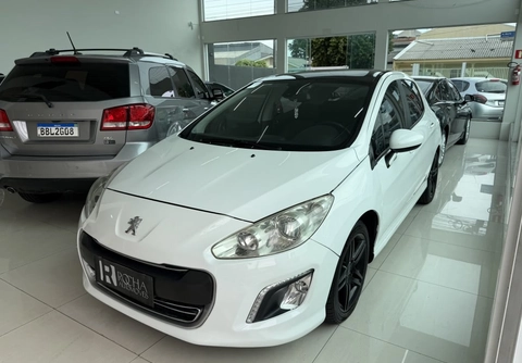 Peugeot 308 2015 Branco — foto 1 de 3