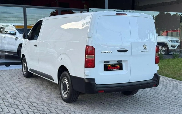 imagem-https://www.socarrao.com.br/sc-vehicle-images-prod/1027161/1786019127208-8021334_1_B_2770f89a6a.jpeg