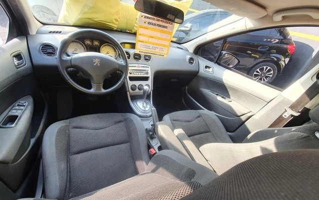 imagem-https://www.socarrao.com.br/sc-vehicle-images-prod/1027297/1777032874518-5764418_0_B_9f123a42e4.jpeg