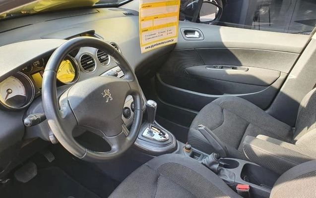 imagem-https://www.socarrao.com.br/sc-vehicle-images-prod/1027297/1777032874521-5764418_1_B_25faa98dea.jpeg