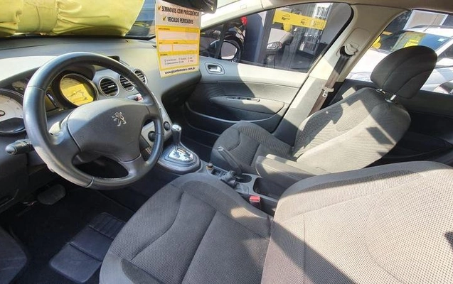 imagem-https://www.socarrao.com.br/sc-vehicle-images-prod/1027297/1777032874528-5764418_12_B_9b7d9293cb.jpeg