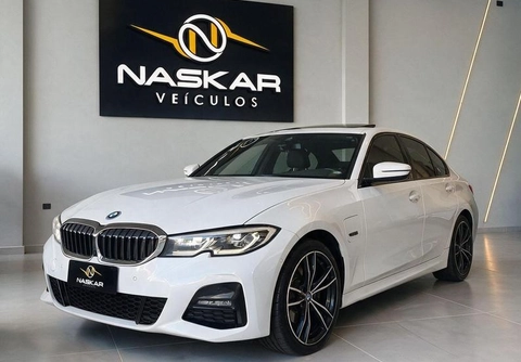 Bmw 330e 2022 Branco — foto 1 de 3