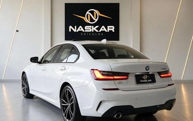 imagem-https://www.socarrao.com.br/sc-vehicle-images-prod/1027595/1792077225356-7343995_6_B_1e00bdc923.jpeg