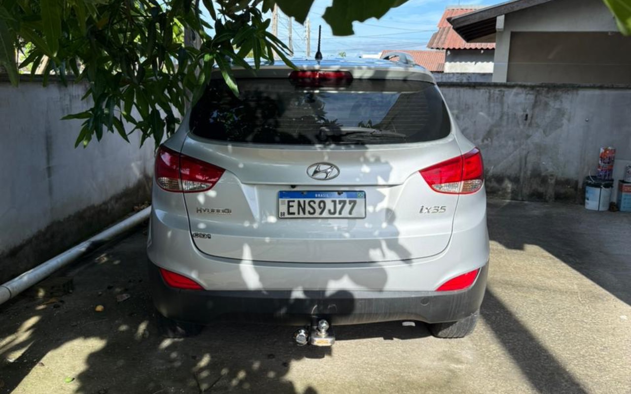 imagem-https://www.socarrao.com.br/sc-vehicle-images-prod/1027639/1777036299360-SU1HXzMzMTQuanBlZw.jpeg