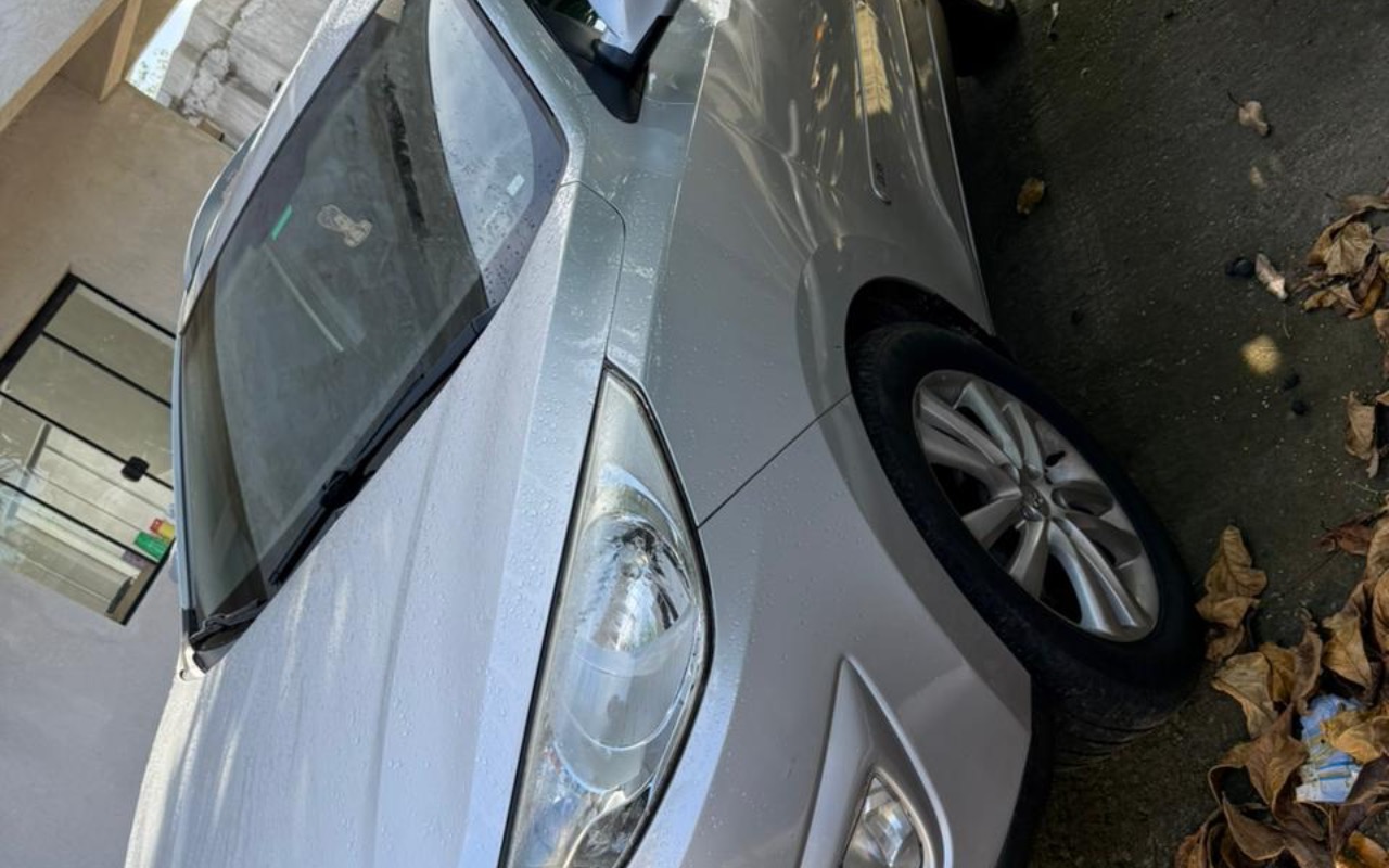 imagem-https://www.socarrao.com.br/sc-vehicle-images-prod/1027639/1777036299967-SU1HXzMzMTIuanBlZw.jpeg