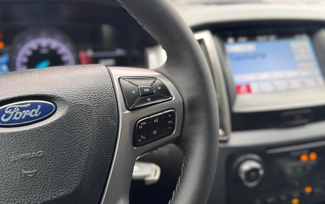 imagem-https://www.socarrao.com.br/sc-vehicle-images-prod/1027682/1785934518732-7625628_18_B_6cc97c9d2d.jpeg