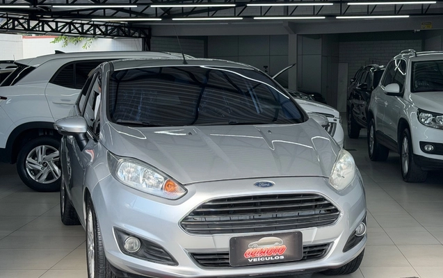 imagem-https://www.socarrao.com.br/sc-vehicle-images-prod/1027702/1777037588823-SU1HXzQ4NjcuanBlZw.jpeg