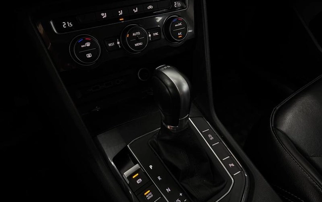 imagem-https://www.socarrao.com.br/sc-vehicle-images-prod/1027833/1781019267867-7763204_28_B_7c17ddf4f0.jpeg