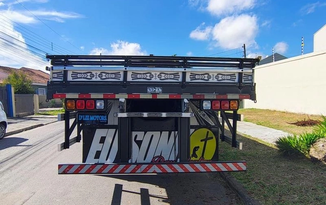 imagem-https://www.socarrao.com.br/sc-vehicle-images-prod/1027860/1787669241949-8023026_6_B_752537c145.jpeg