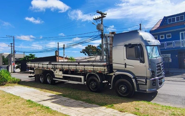 imagem-https://www.socarrao.com.br/sc-vehicle-images-prod/1027860/1787669241951-8023026_8_B_9306302eaa.jpeg