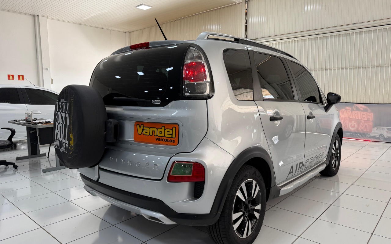 imagem-https://www.socarrao.com.br/sc-vehicle-images-prod/1027899/1777041668029-V2hhdHNBcHAgSW1hZ2UgMjAyNi0wNC0yNCBhdCAxMS4xOS4zMiAoMikuanBlZw.jpeg