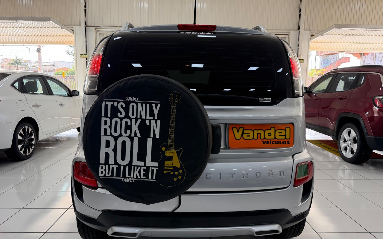 imagem-https://www.socarrao.com.br/sc-vehicle-images-prod/1027899/1777041668162-V2hhdHNBcHAgSW1hZ2UgMjAyNi0wNC0yNCBhdCAxMS4xOS4zMiAoMSkuanBlZw.jpeg