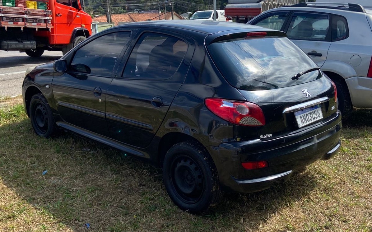 imagem de XR 1.4 Flex 8V 5p