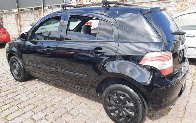 imagem-https://www.socarrao.com.br/sc-vehicle-images-prod/1028178/1777047487612-SU1HLTIwMjYwNDI0LVdBMDAwMC5qcGc.jpg