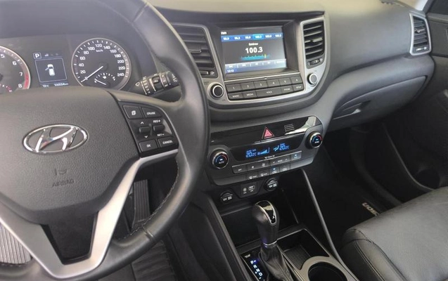imagem-https://www.socarrao.com.br/sc-vehicle-images-prod/1028189/1788295355797-8023763_5_B_f7e8c6152c.jpeg