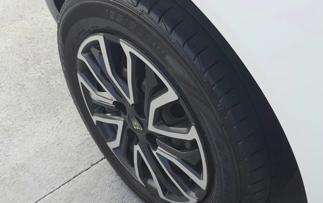 imagem-https://www.socarrao.com.br/sc-vehicle-images-prod/1028198/1777048598199-MTIuanBlZw.jpeg