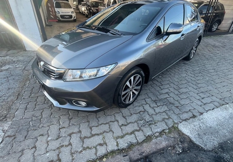 Honda Civic 2014 Cinza — foto 1 de 3
