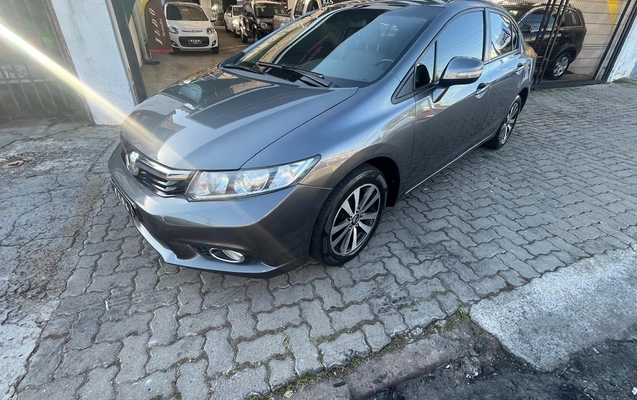 imagem-https://www.socarrao.com.br/sc-vehicle-images-prod/1028227/1777049442669-MS5qcGVn.jpeg