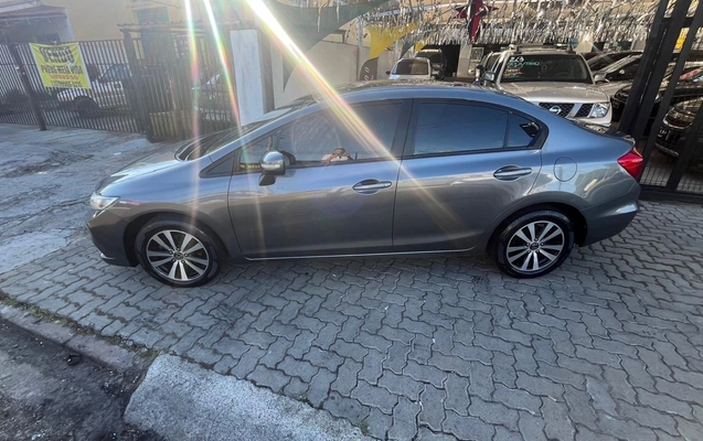 imagem-https://www.socarrao.com.br/sc-vehicle-images-prod/1028227/1777049443100-Ny5qcGVn.jpeg