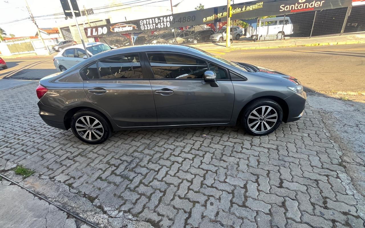 imagem-https://www.socarrao.com.br/sc-vehicle-images-prod/1028227/1777049443227-OC5qcGVn.jpeg