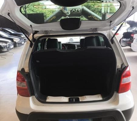 imagem-https://www.socarrao.com.br/sc-vehicle-images-prod/1028248/1777049851502-7861362_8_B_3a1fdcf4bd.jpeg