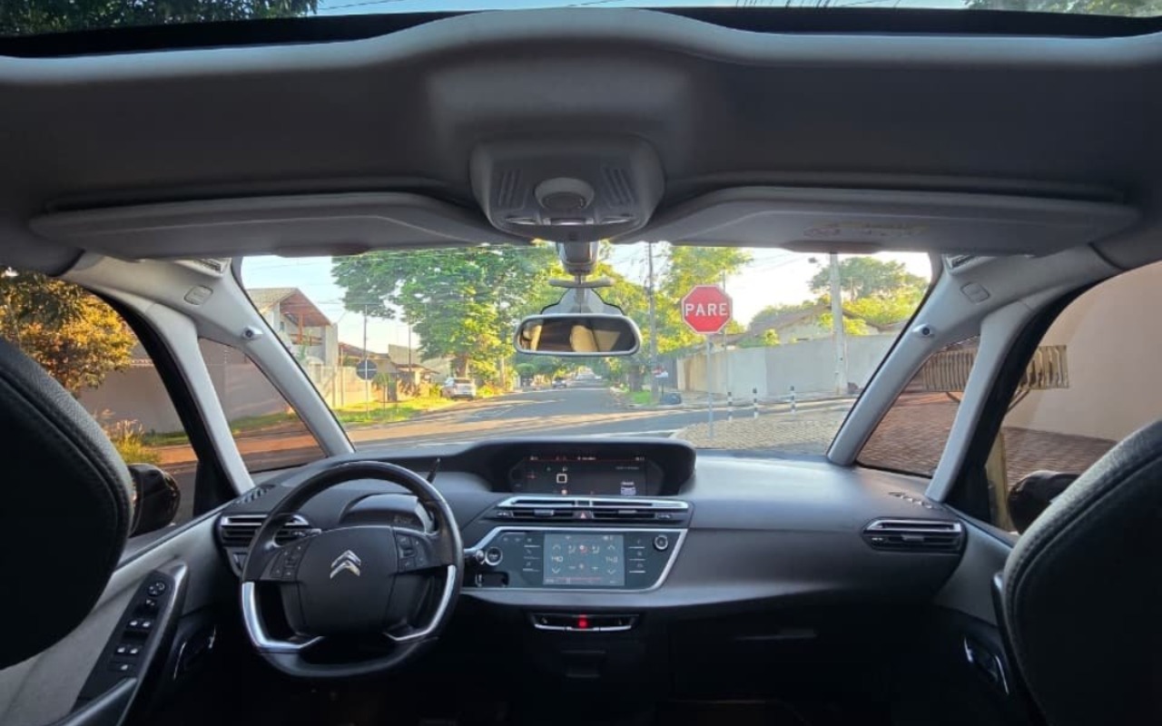 imagem-https://www.socarrao.com.br/sc-vehicle-images-prod/1028352/1777052835412-U2NyZWVuc2hvdF8yMDI2LTAyLTE3LTE2LTE0LTAwLTY2Nl9jb20uZmFjZWJvb2sua2F0YW5hLmpwZw.jpg