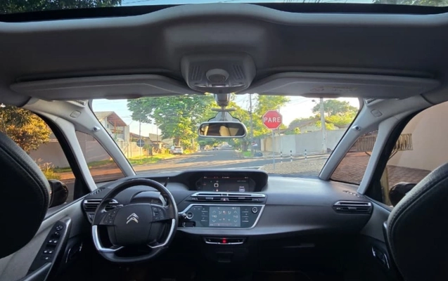 imagem-https://www.socarrao.com.br/sc-vehicle-images-prod/1028352/1777052835412-U2NyZWVuc2hvdF8yMDI2LTAyLTE3LTE2LTE0LTAwLTY2Nl9jb20uZmFjZWJvb2sua2F0YW5hLmpwZw.jpg