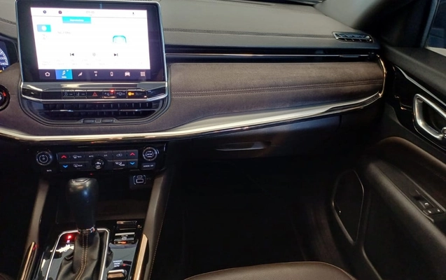 imagem-https://www.socarrao.com.br/sc-vehicle-images-prod/1028376/1785498208595-vehicle_image_1777051690_e33b6109f29c72886f8a5fe80848fac3.jpeg