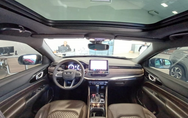 imagem-https://www.socarrao.com.br/sc-vehicle-images-prod/1028376/1785498208596-vehicle_image_1777051692_89367ccf649d924bbb7b5757fb87a602.jpeg