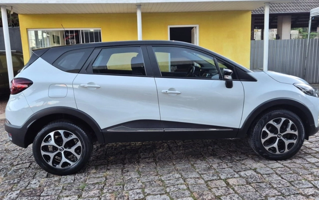 imagem-https://www.socarrao.com.br/sc-vehicle-images-prod/1028451/1777053182001-V2hhdHNBcHAgSW1hZ2UgMjAyNi0wNC0yNCBhdCAxMS4yMS41MSAoMikuanBlZw.jpeg