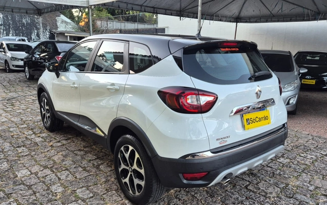 imagem-https://www.socarrao.com.br/sc-vehicle-images-prod/1028451/1777053182470-V2hhdHNBcHAgSW1hZ2UgMjAyNi0wNC0yNCBhdCAxMS4yMS41MiAoNSkuanBlZw.jpeg