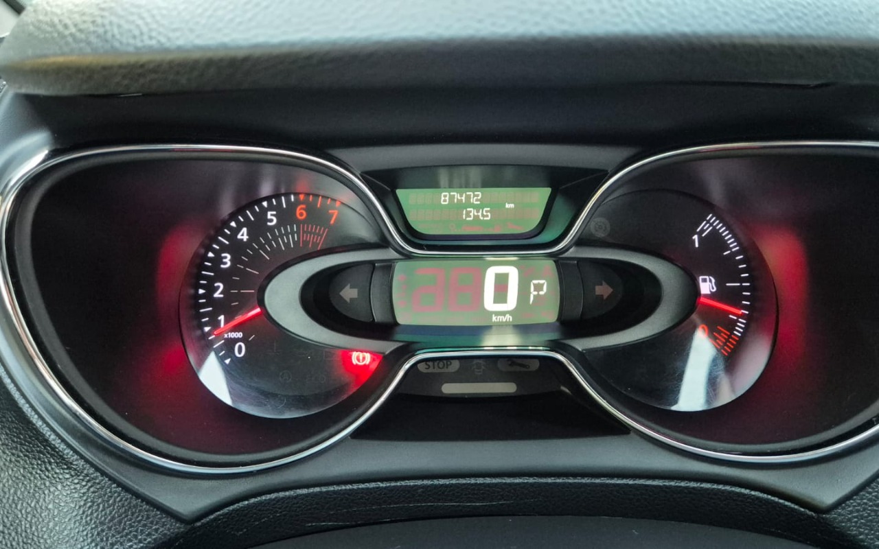 imagem-https://www.socarrao.com.br/sc-vehicle-images-prod/1028451/1777053183467-V2hhdHNBcHAgSW1hZ2UgMjAyNi0wNC0yNCBhdCAxMS4yMS41MyAoNCkuanBlZw.jpeg