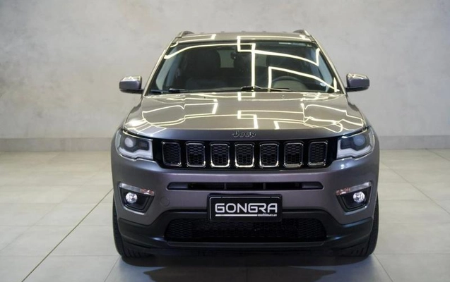 imagem-https://www.socarrao.com.br/sc-vehicle-images-prod/1028497/1789161962116-8024642_1_B_e97632a02c.jpeg