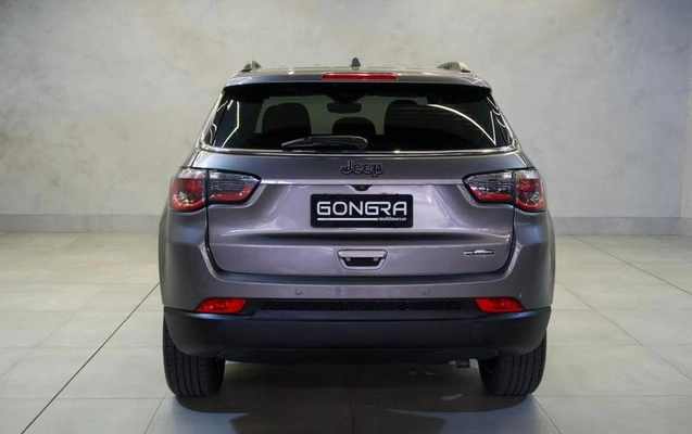 imagem-https://www.socarrao.com.br/sc-vehicle-images-prod/1028497/1789161962143-8024642_8_B_c6050a1535.jpeg