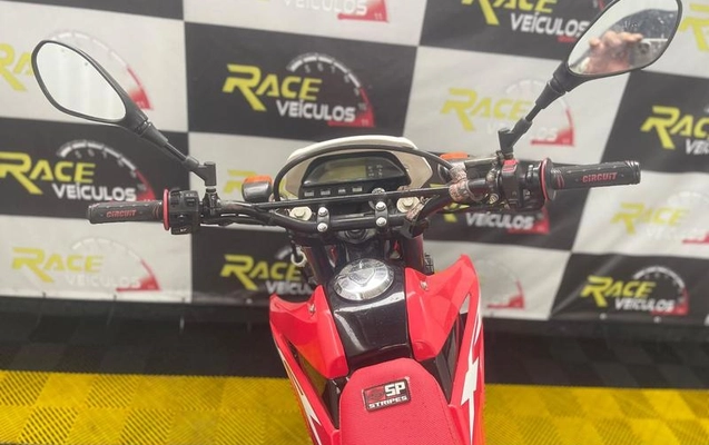 imagem-https://www.socarrao.com.br/sc-vehicle-images-prod/1028640/1789170198342-7946457_6_B_b2e8aeb489.jpeg