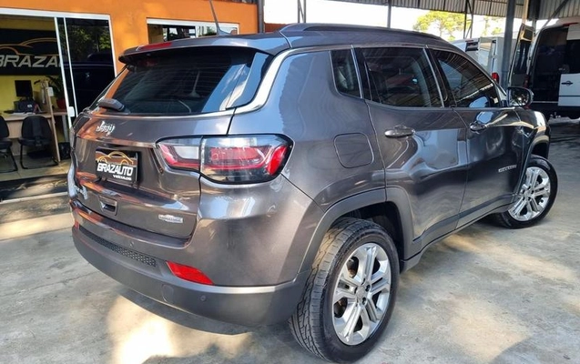 imagem-https://www.socarrao.com.br/sc-vehicle-images-prod/1028668/1785164672631-8024465_0_B_77c31f1124.jpeg