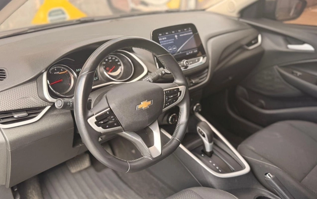 imagem-https://www.socarrao.com.br/sc-vehicle-images-prod/1028852/1789650079423-8193cd8c58b2453abdaf6fb7f1e7f170_1777055605388.jpeg