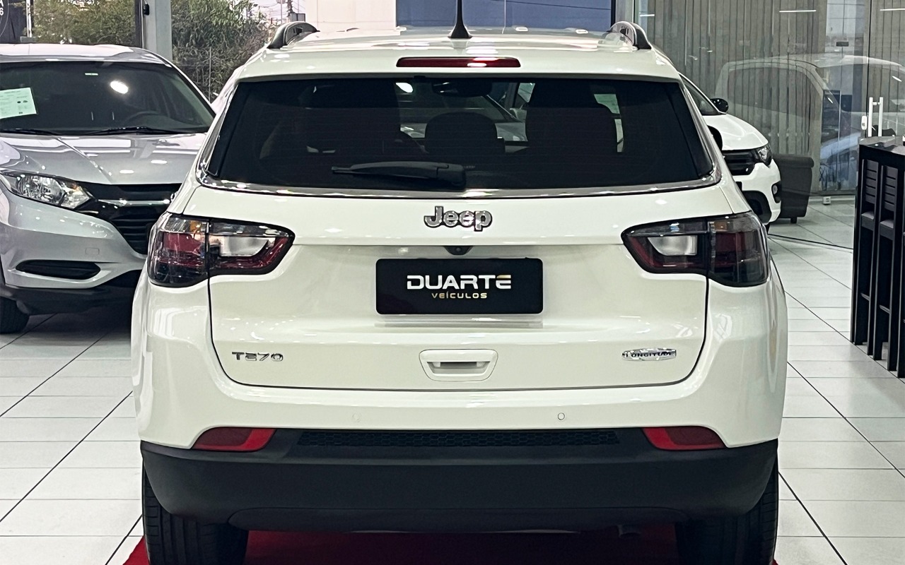imagem-https://www.socarrao.com.br/sc-vehicle-images-prod/1028950/1777060429358-MDA2LmpwZw.jpg