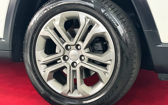 imagem-https://www.socarrao.com.br/sc-vehicle-images-prod/1028950/1777060429627-MDA5LmpwZw.jpg