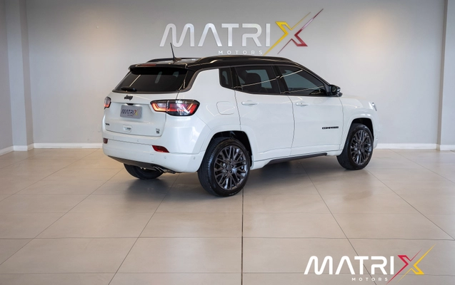 imagem-https://www.socarrao.com.br/sc-vehicle-images-prod/1028967/1788536318385-003_0ed6ba2dff683526a992901300816ae3.jpg