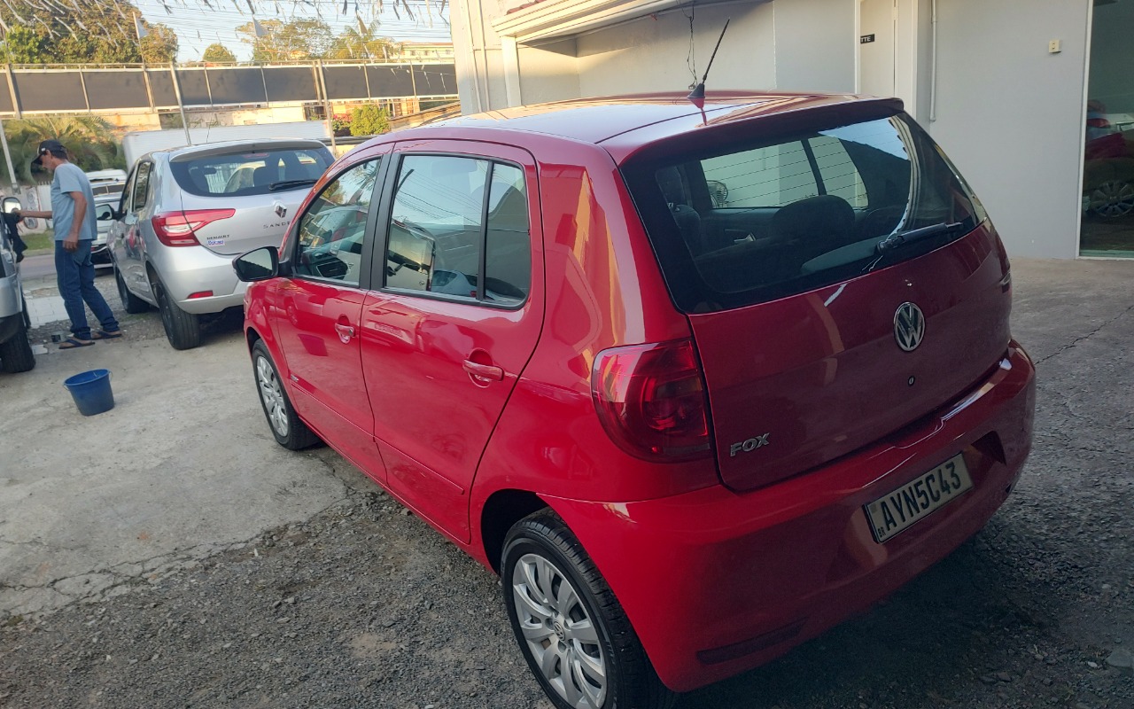 imagem-https://www.socarrao.com.br/sc-vehicle-images-prod/1029152/1777063353947-SU1HXzIwMjYwNDI0XzE3MjIzMDczN19IRFIuanBn.jpg