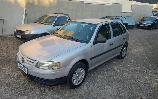 imagem-https://www.socarrao.com.br/sc-vehicle-images-prod/1029188/1777064044282-SU1HXzIwMjYwNDI0XzE3MjgxMTY3MV9IRFIuanBn.jpg