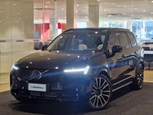 imagem de T-8 Ultra Dark 2.0 AWD (Híbrido)